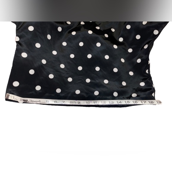 Black and white polka dot blouse - Picture 9 of 11